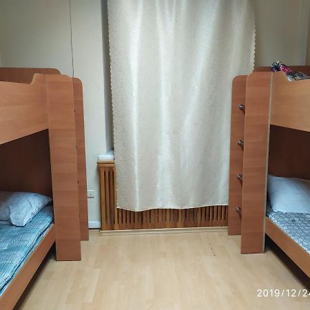 Подушка Vandrarhem Cherson Exteriör bild